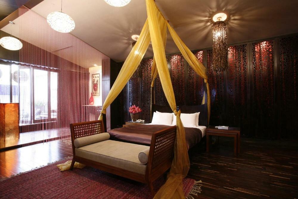 Chateau Boutique Motel Taichung Exterior foto