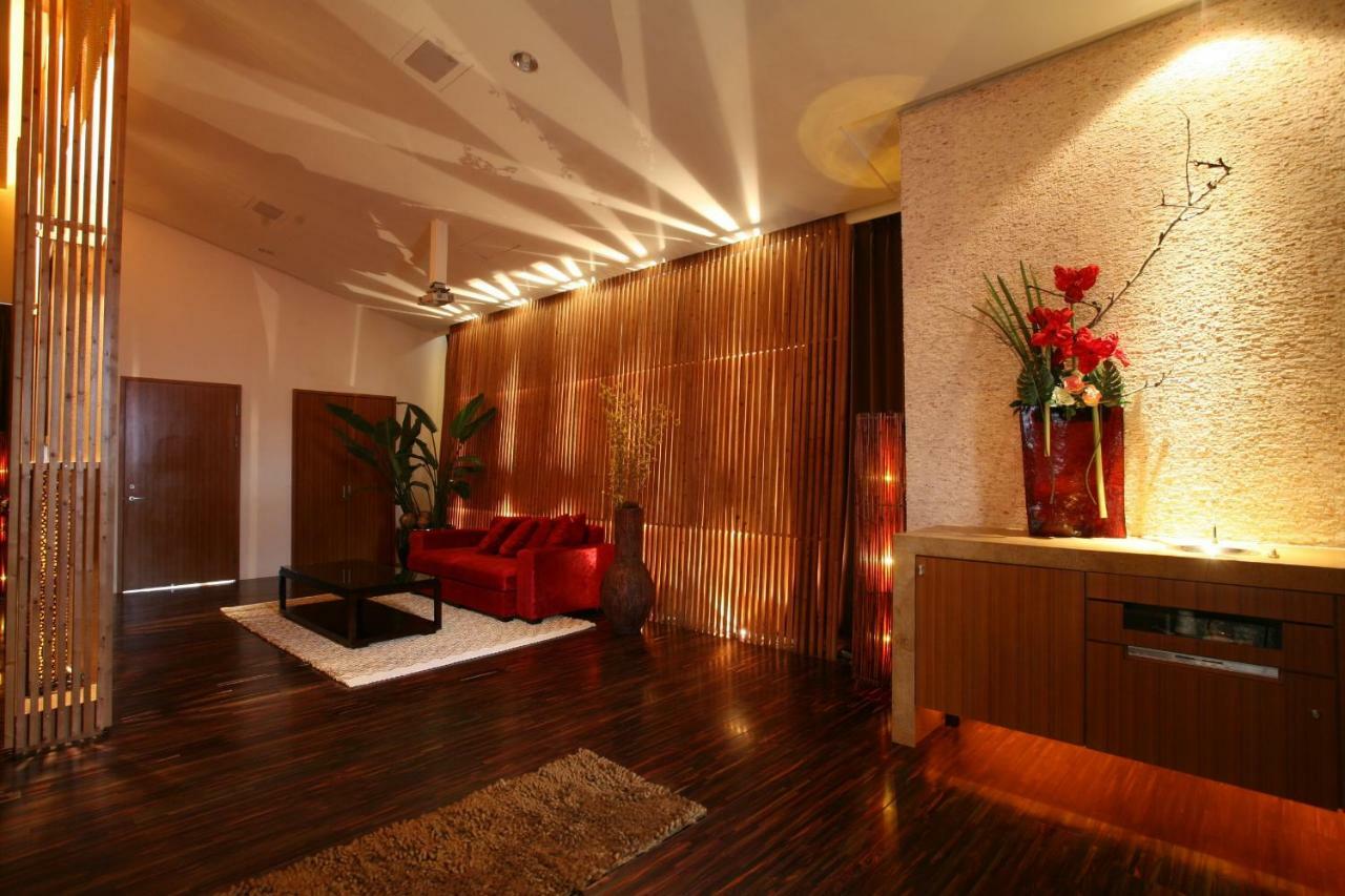 Chateau Boutique Motel Taichung Exterior foto
