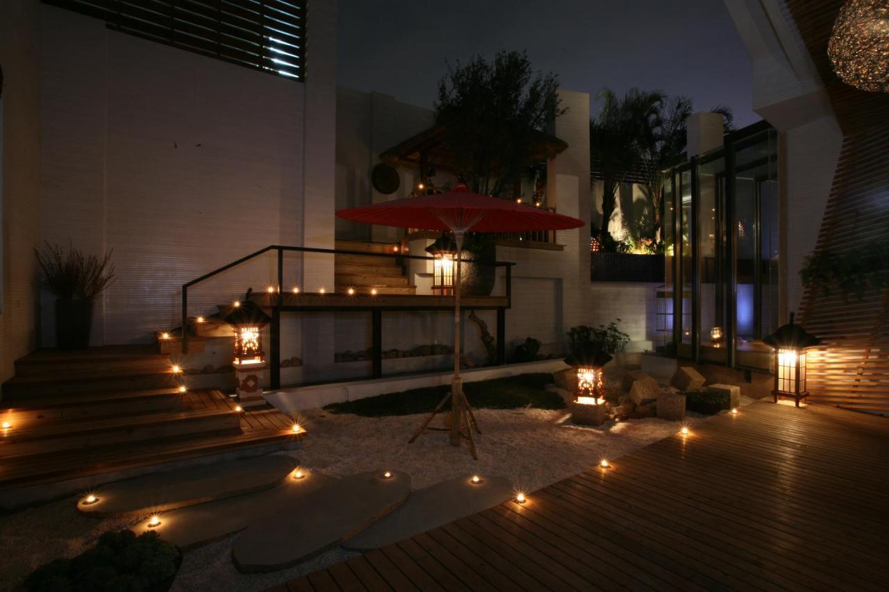 Chateau Boutique Motel Taichung Exterior foto
